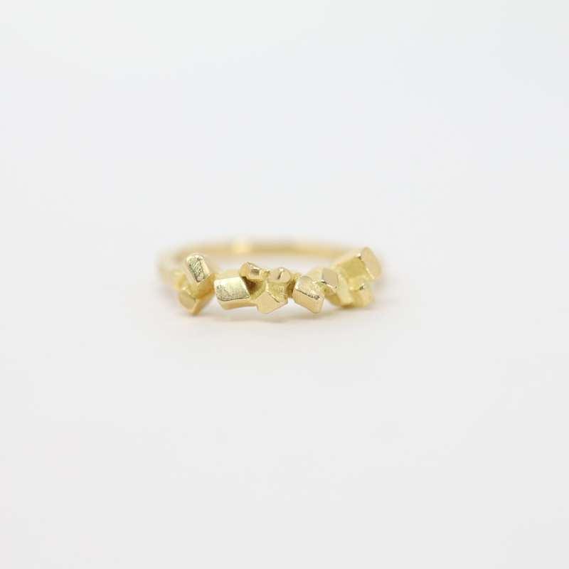 Kelsey Simmen super fine ring in solid yellow gold, 18k yellow gold