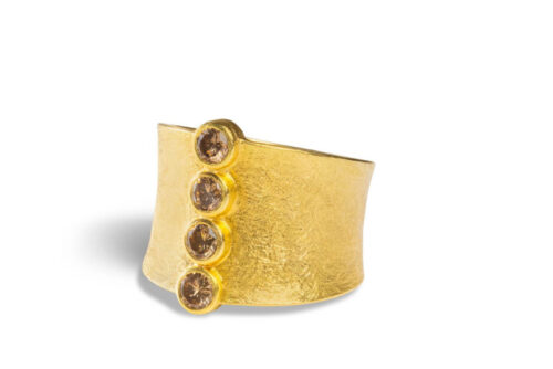 Todd Reed cognac diamond and yellow gold band