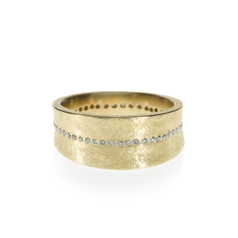 Todd Reed tapered diamond ring, 18k yellow gold band, Todd Reed Jewelry
